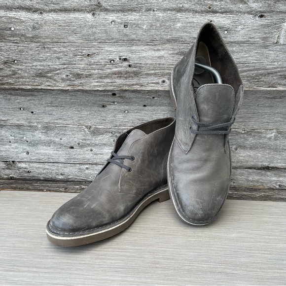 CLARKS Bushacre 2 Casual Chukka Boots / Ms-Sz 10 - Picture 3 of 9